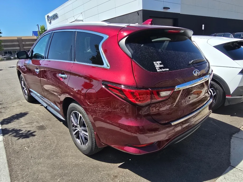 Used 2019 Deep Bordeaux INFINITI LUXE image 13