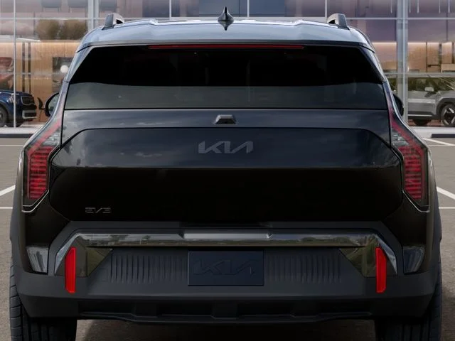 New 2027 Black Kia  image 13