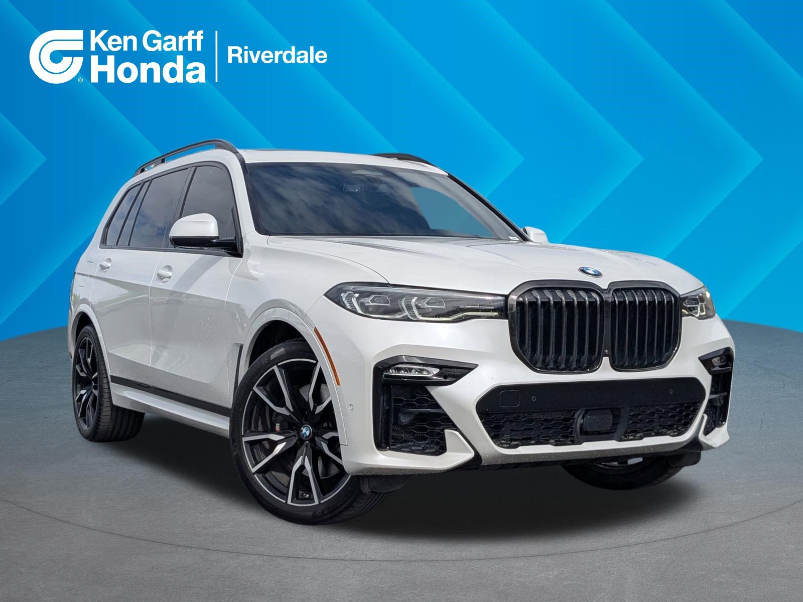 2022 BMW X7 xDrive40i's photo