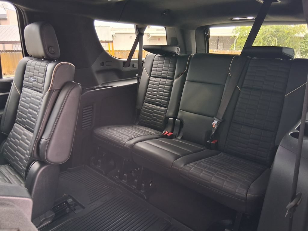 Certified Used 2025 Black Raven Cadillac Sport Platinum image 25