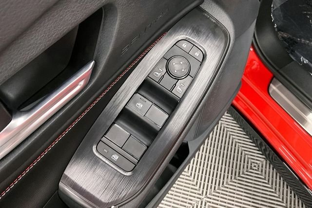 New 2026 Energetic Ember/Super Blk Nissan SR image 31
