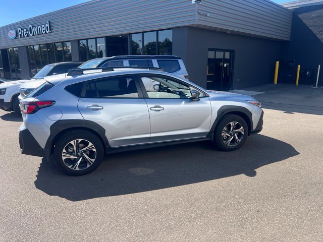 Used 2024 Ice Silver Metallic Subaru Premium image 3