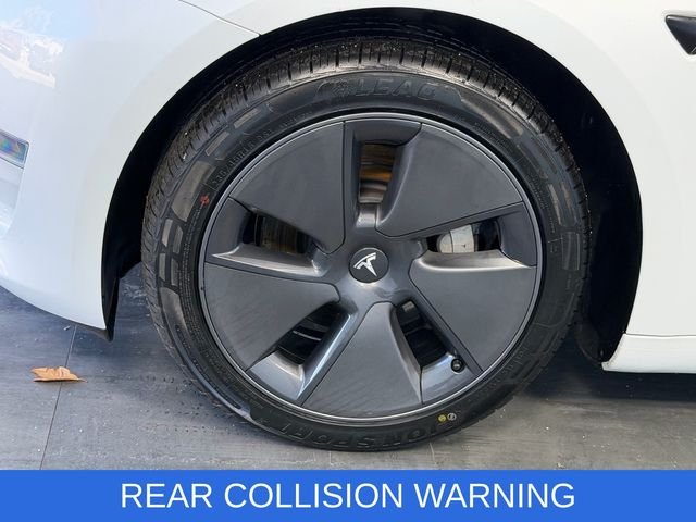 Used 2023 White Tesla Base image 4