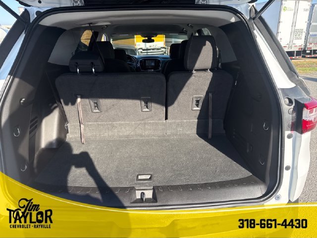 Used 2019 SUMMIT WHITE Chevrolet LT Cloth image 24