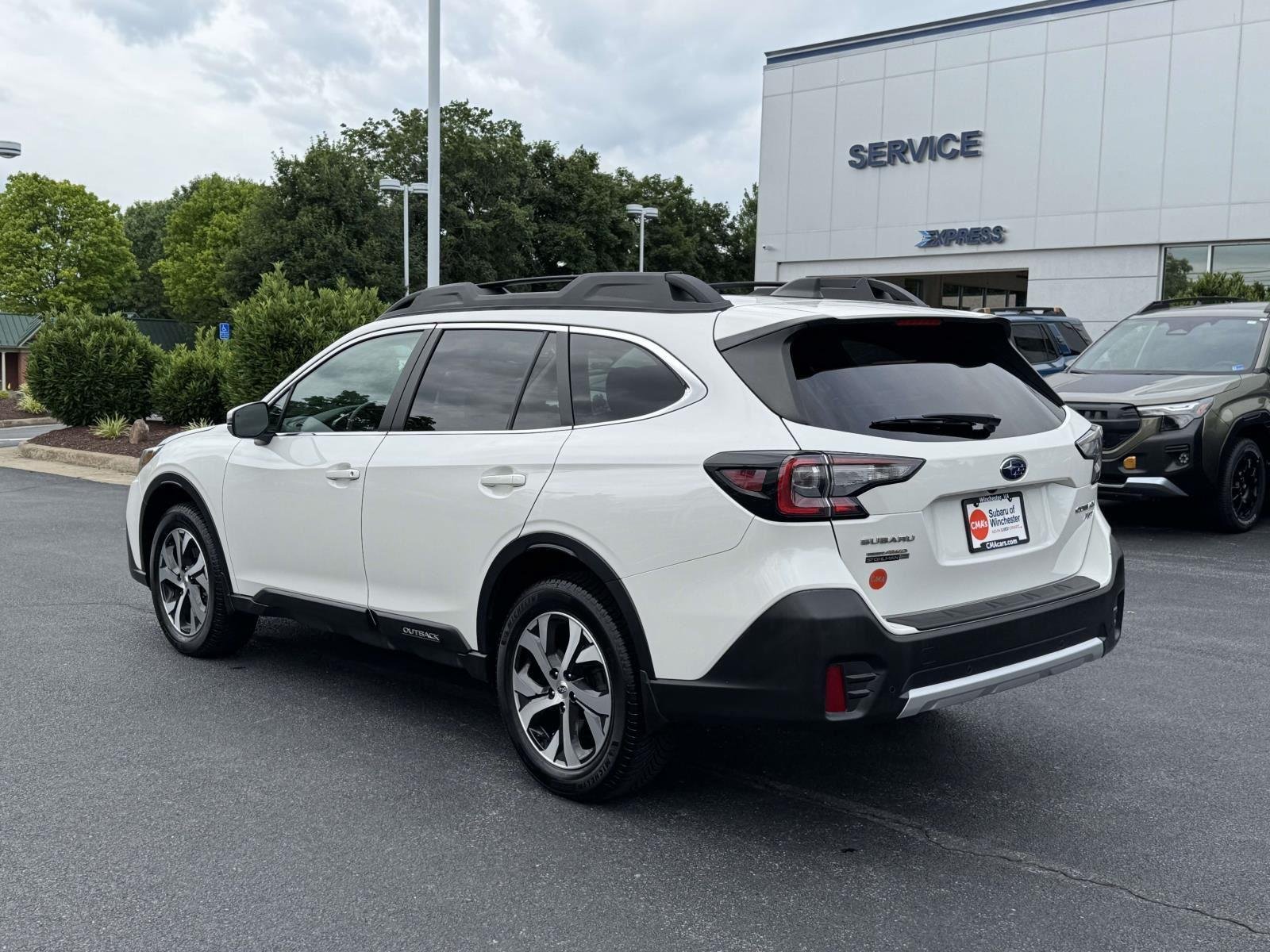 Used 2020 Crystal White Pearl Subaru Limited XT image 4