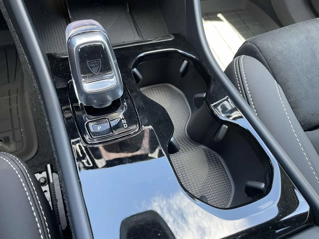 New 2026 Vapour Grey Volvo Ultra image 19