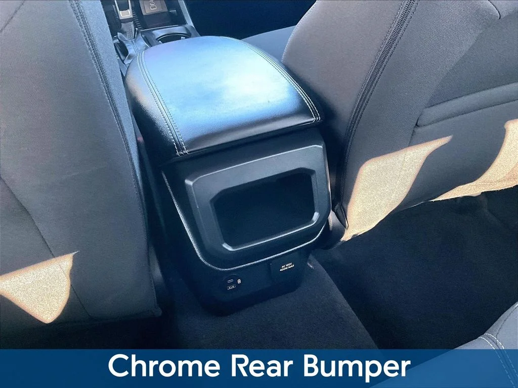 Used 2024 Blue Ford XLT image 15