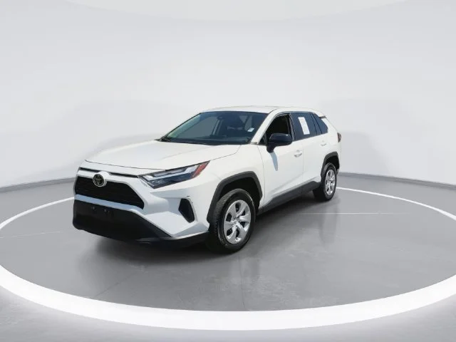 Used 2025 White Toyota LE image 4