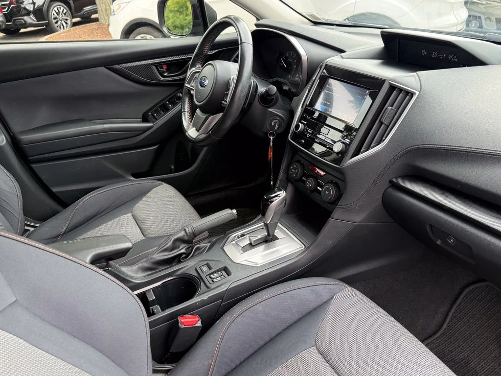 Used 2019 Dark Gray Metallic Subaru 2.0i Premium image 27