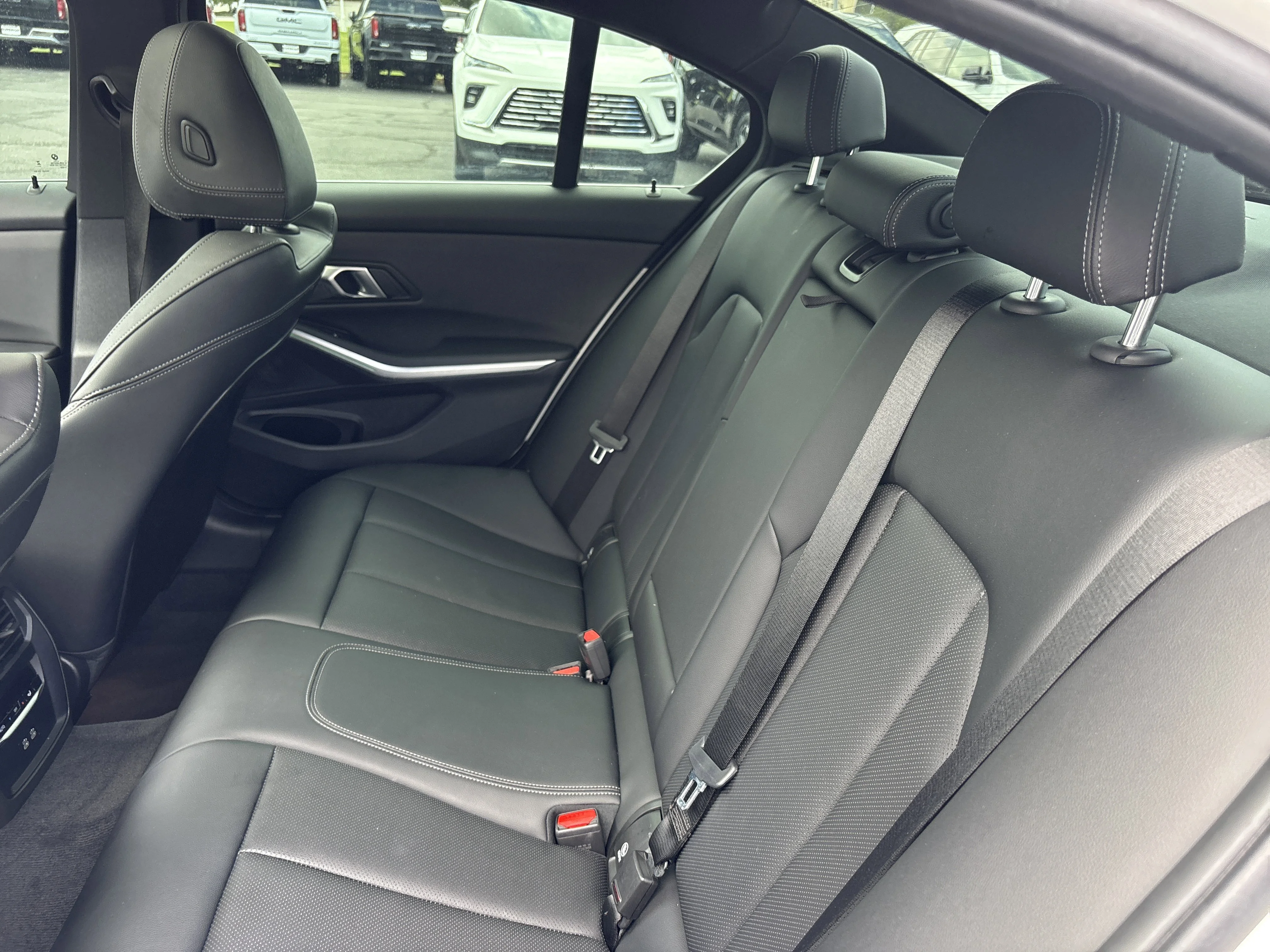 Used 2024 Mineral White Metallic BMW 330e xDrive Plug-in Hybrid image 14
