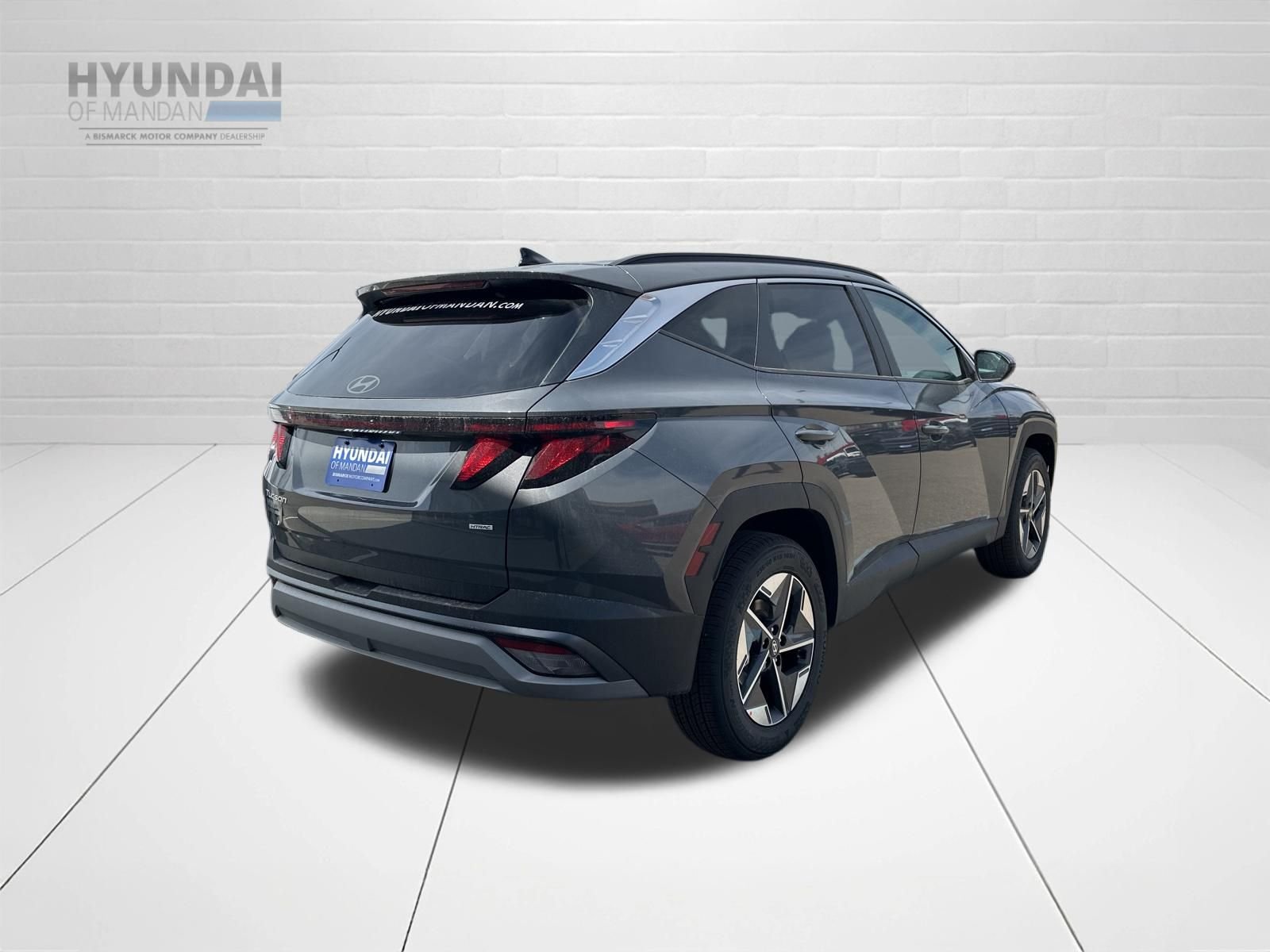 New 2026 Gray Hyundai SEL AWD image 3