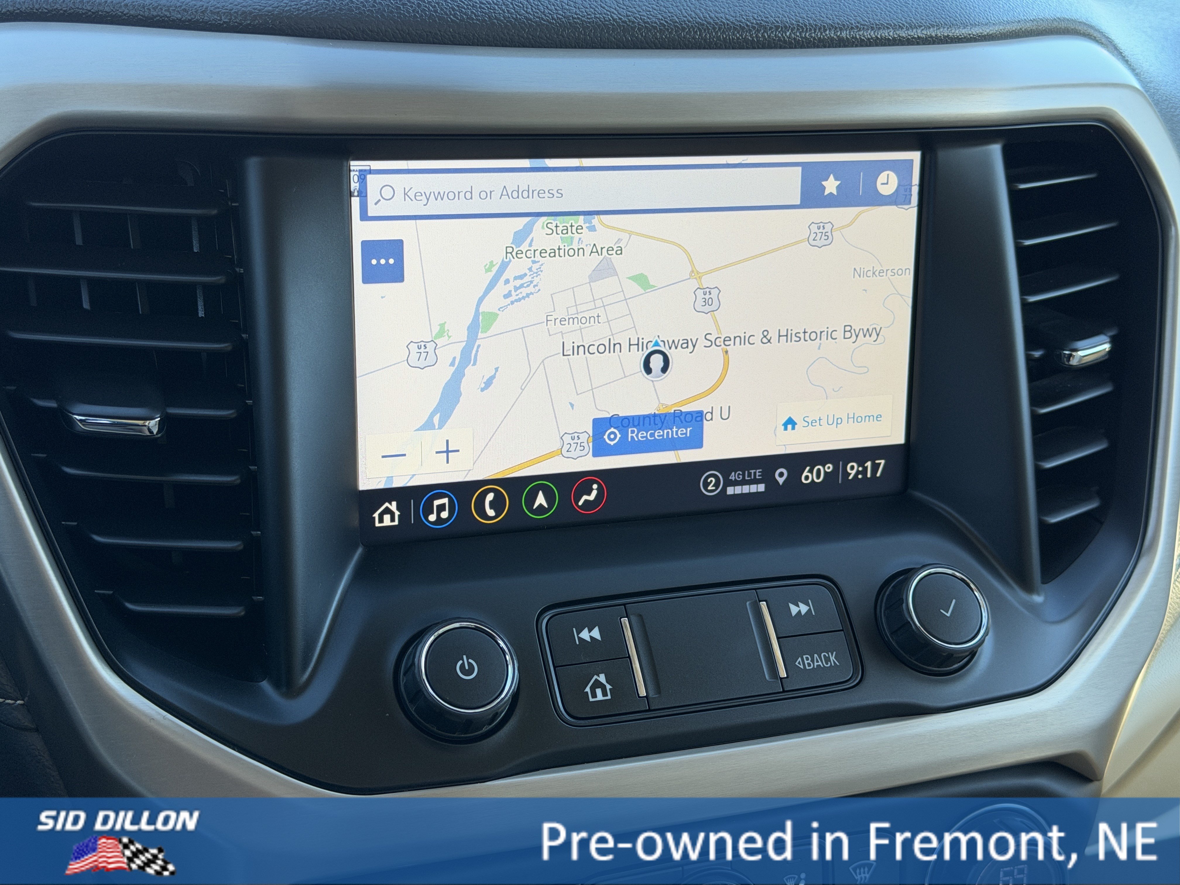 Used 2021 WHITE FROST TRICOAT GMC Denali image 10