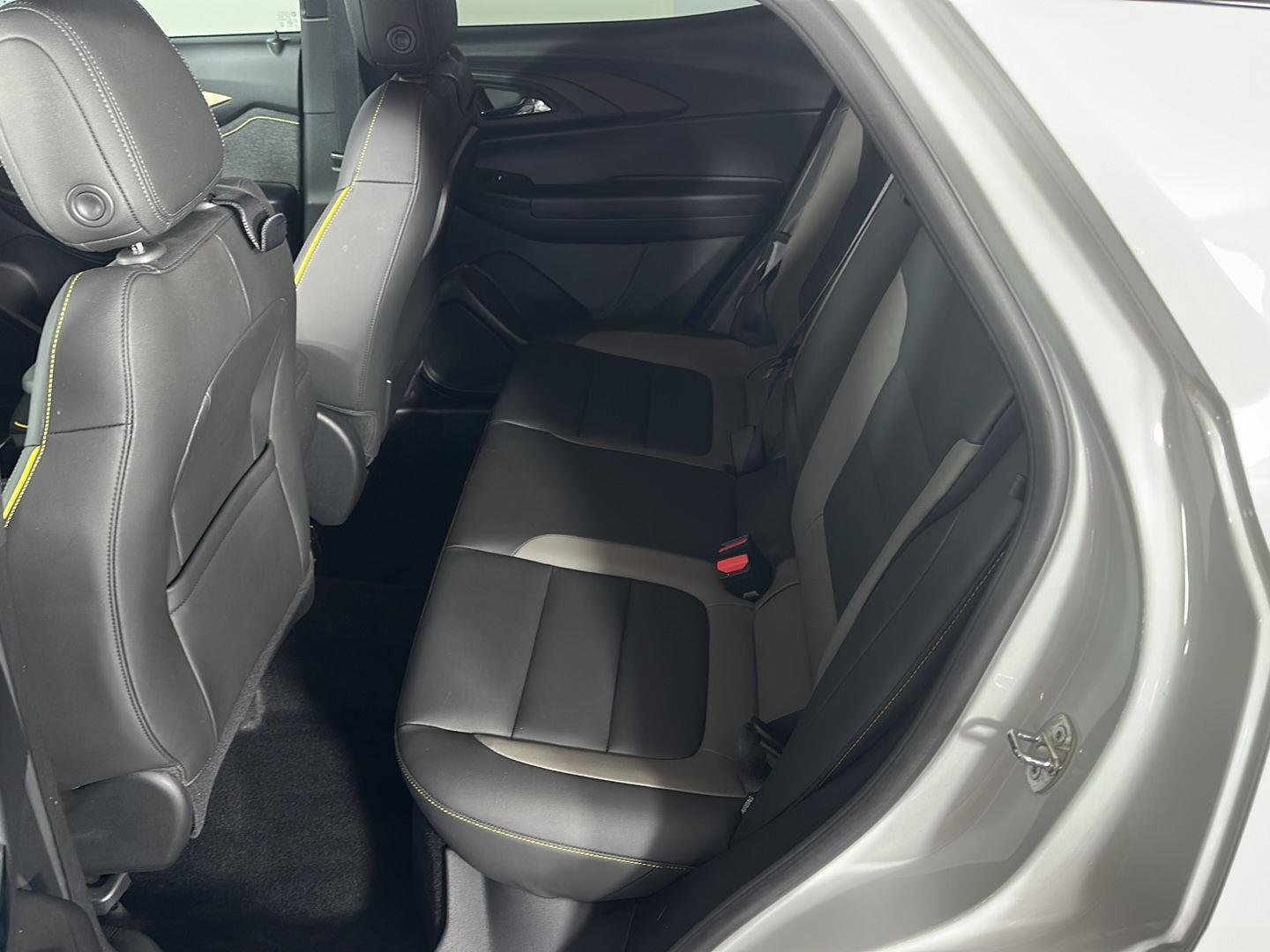 Used 2024 Summit White Chevrolet ACTIV image 17