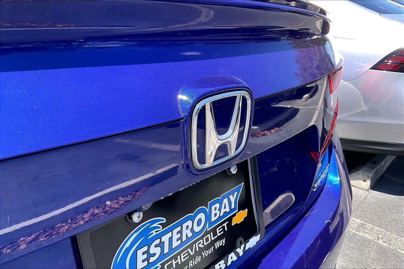 Used 2018 Still Night Pearl Honda Sport 1.5T image 9