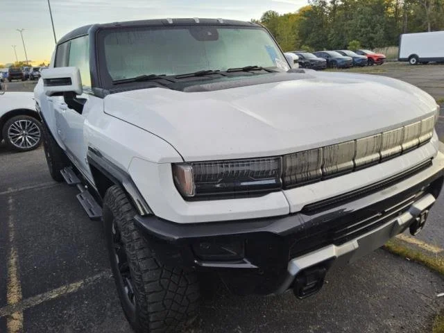 2023 GMC HUMMER EV