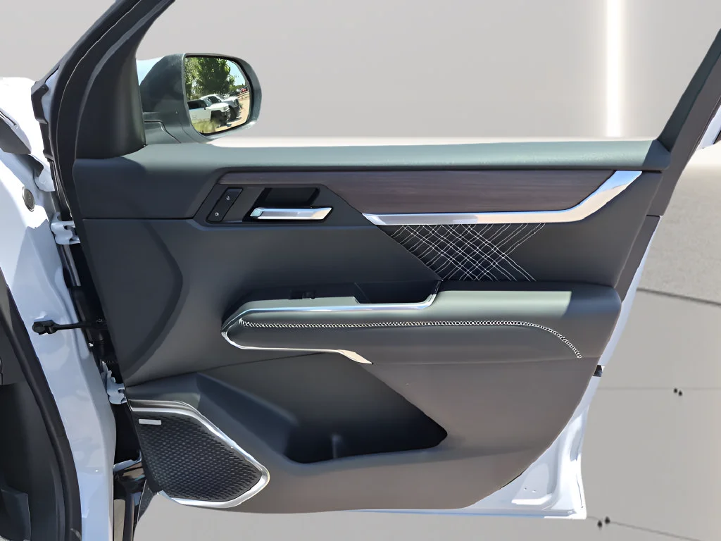 New 2027 Glacier White Tricoat GMC Denali image 37