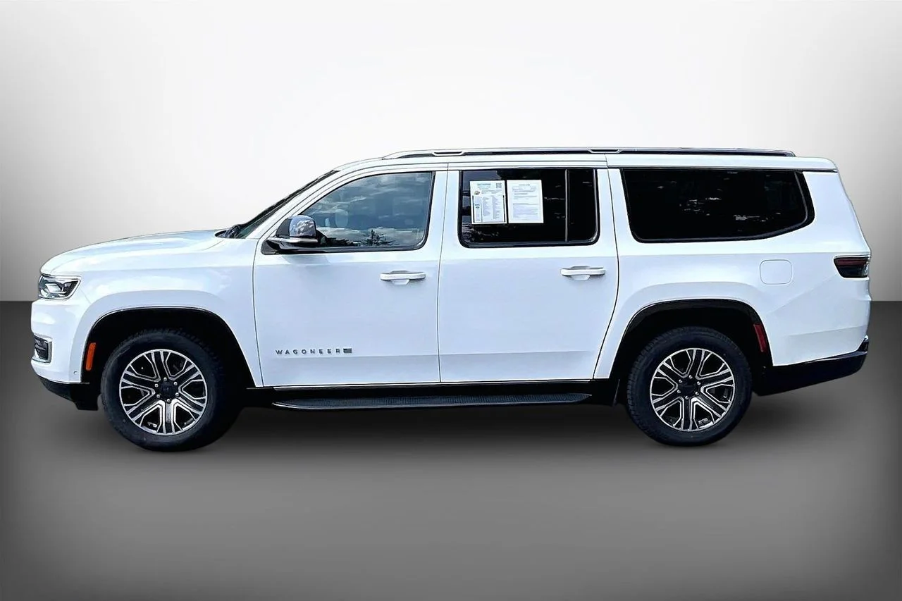 Certified Used 2024 White Jeep Series II image 5