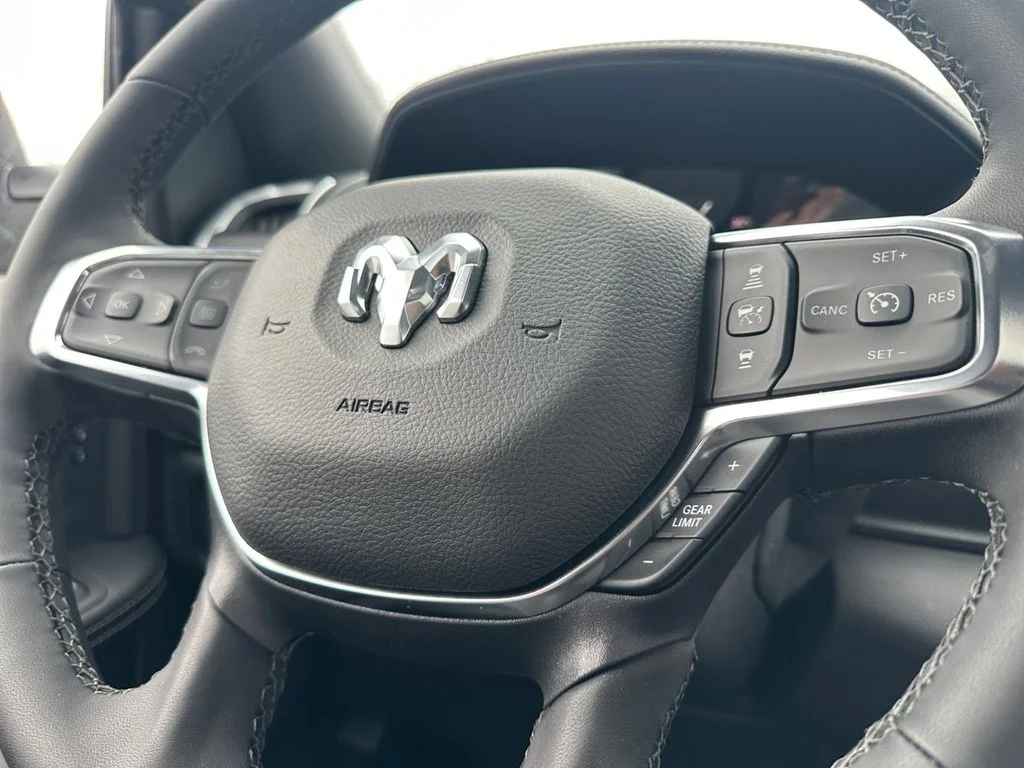2026 RAM 2500 Laramie - Photo 25