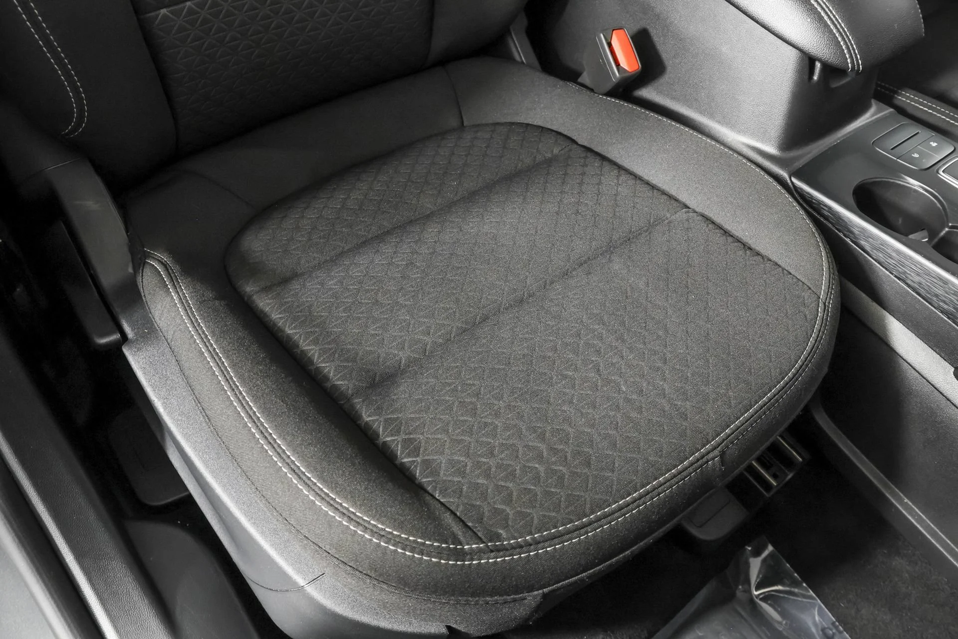 Used 2024 Gray Ford Active image 46