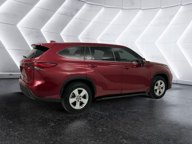 Used 2021 Red Toyota LE image 4