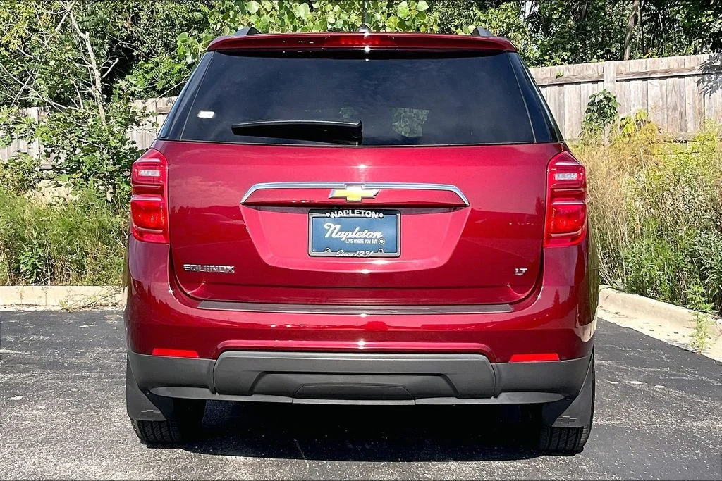 Used 2017 Red Chevrolet LT image 3