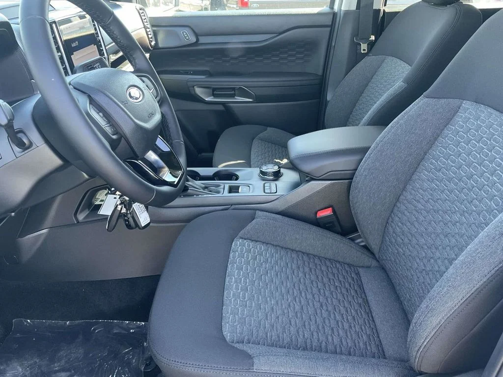 New 2025 White Ford XLT image 12