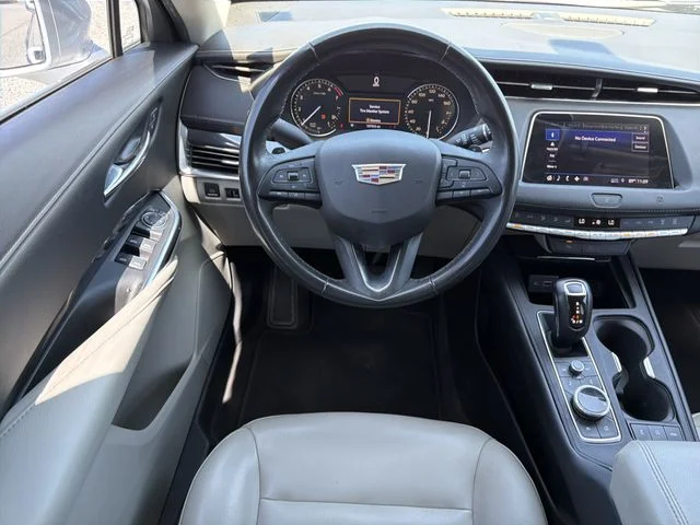 Used 2019 Silver Cadillac Luxury image 12