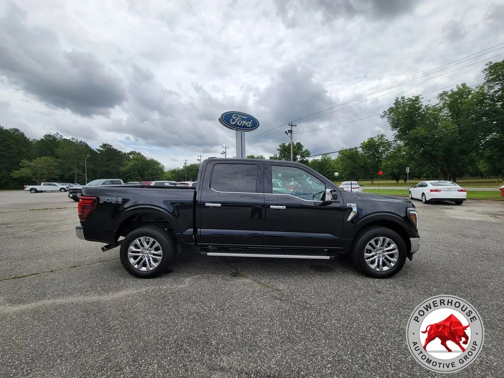 Used 2024 Black Ford Lariat image 8