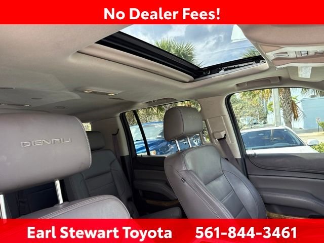 Used 2017 Silver GMC Denali image 36