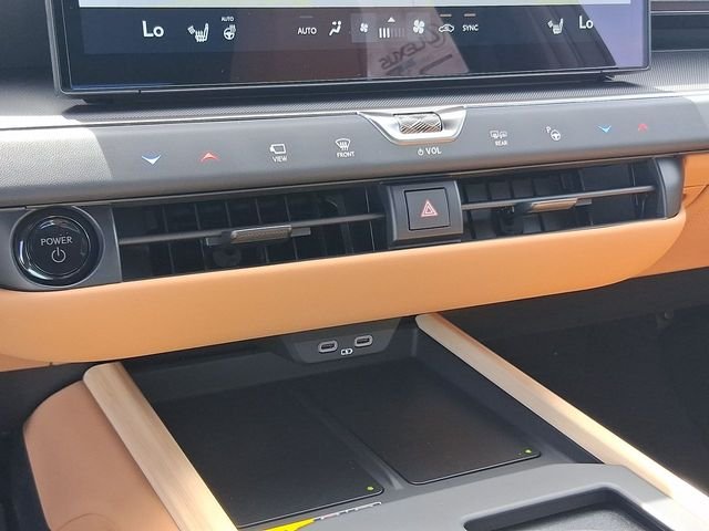 New 2026 Ultra White Lexus ES 350e LUXURY image 19