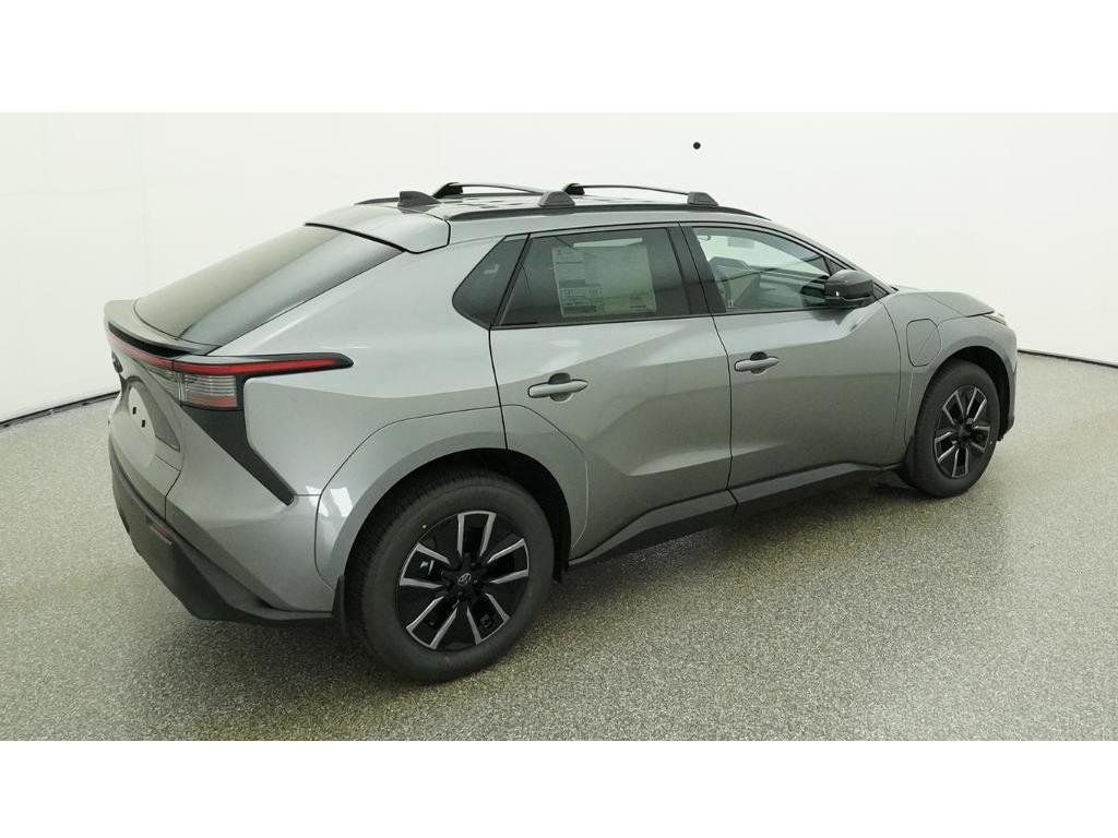 New 2026 Heavy Metal Toyota XLE image 9