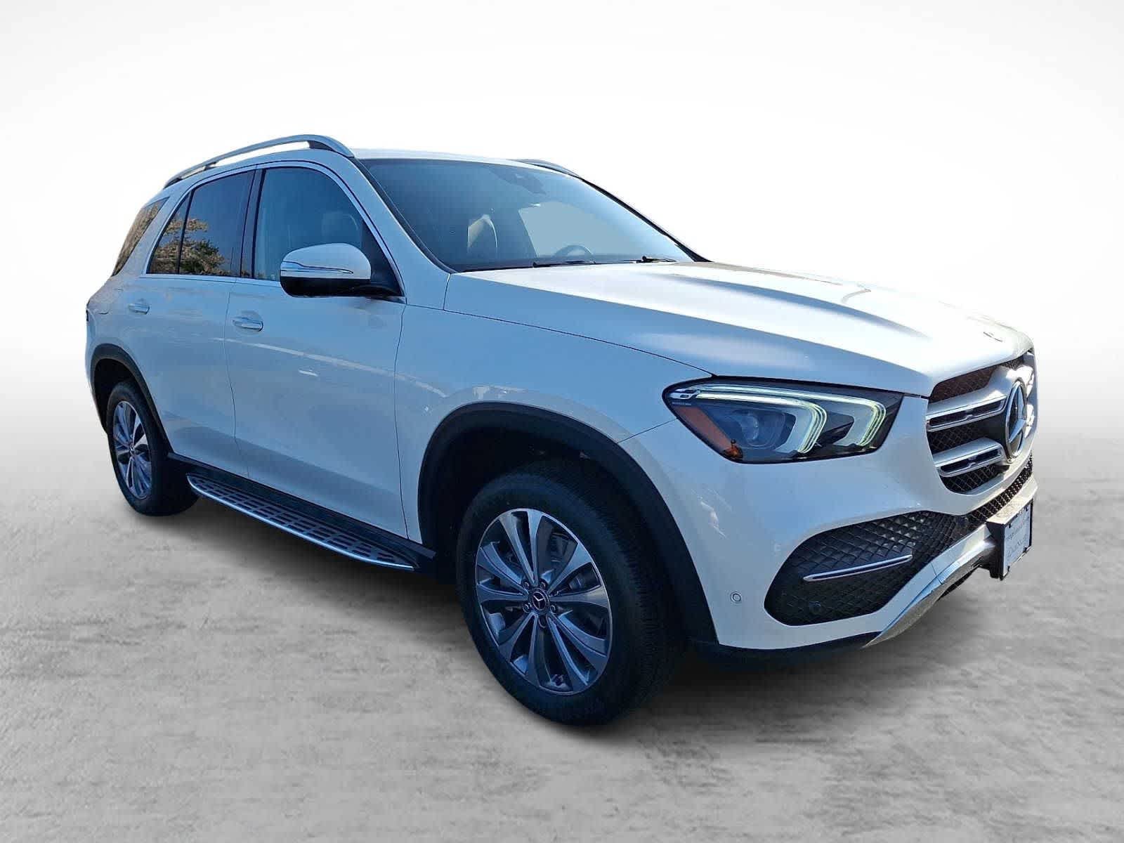 Used 2023 MANUFAKTUR Diamond White Metallic Mercedes-Benz GLE 350 image 3