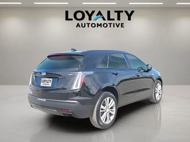 Used 2021 STELLAR BLACK METALLIC Cadillac AWD Sport image 5