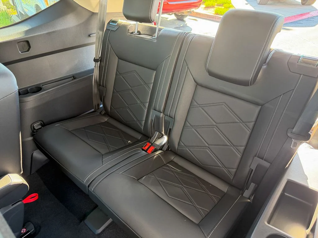 2026 Volkswagen Atlas SE w/Tech - Photo 25
