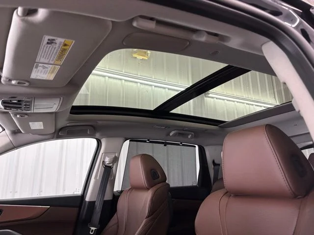 New 2026 Majestic Black Pearl Acura Technology Package image 9