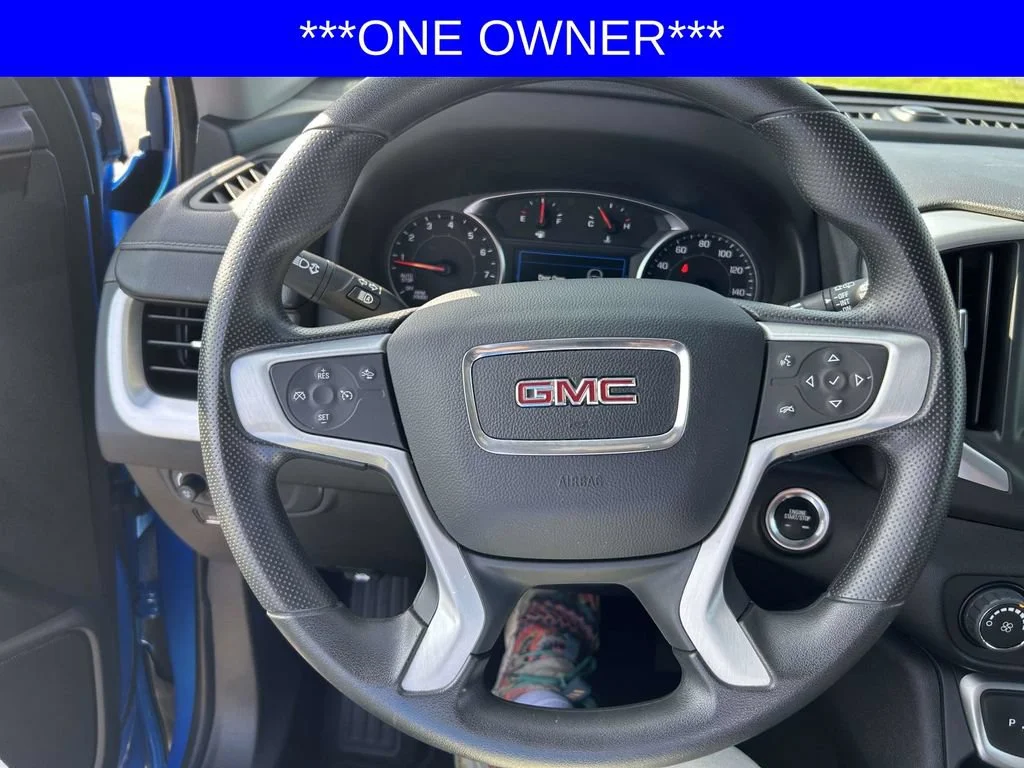 Used 2024 Riptide Metallic GMC SLE image 25