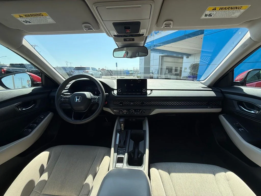 Used 2024 Red Honda LX image 17