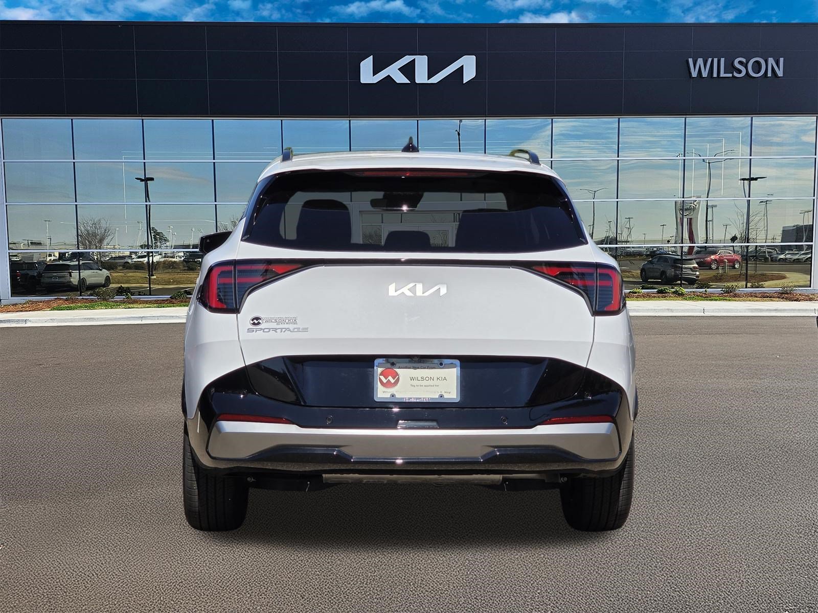Used 2026 Glacial White Pearl Kia SX image 5