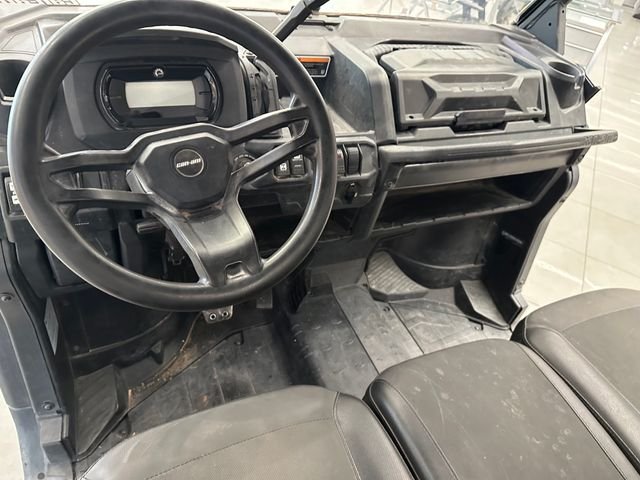 Used 2020  Can-Am Off Road image 10