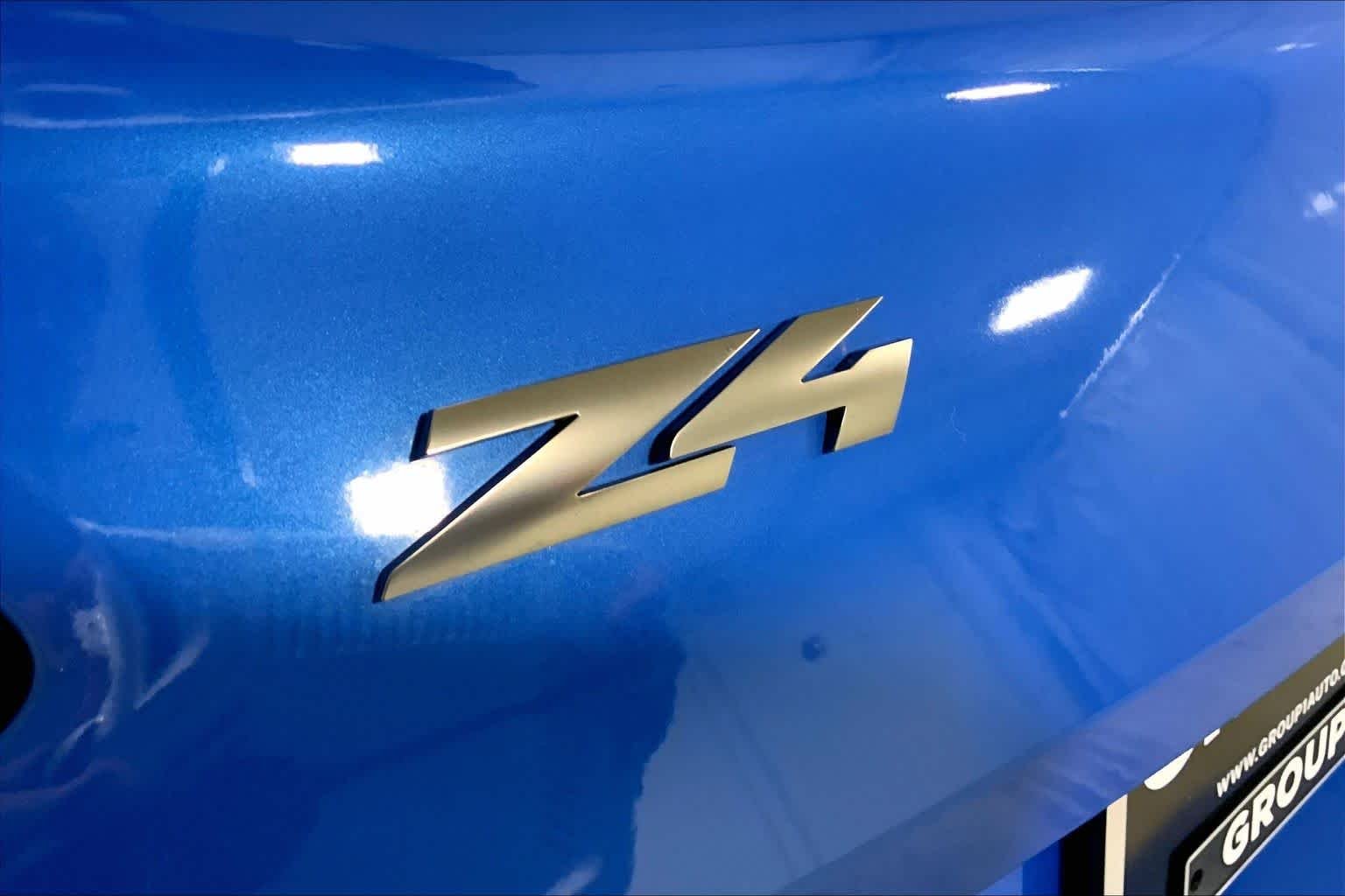 Used 2020 Misano Blue Metallic BMW sDriveM40i image 29