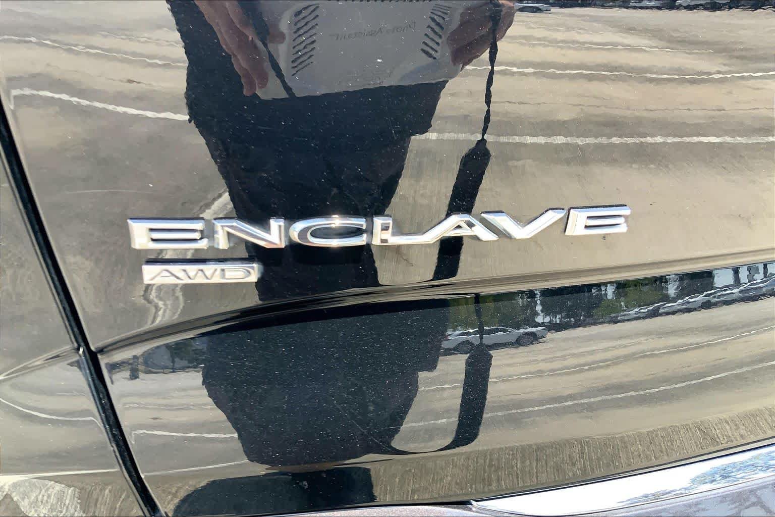 Used 2022 Ebony Twilight Metallic Buick Premium image 30