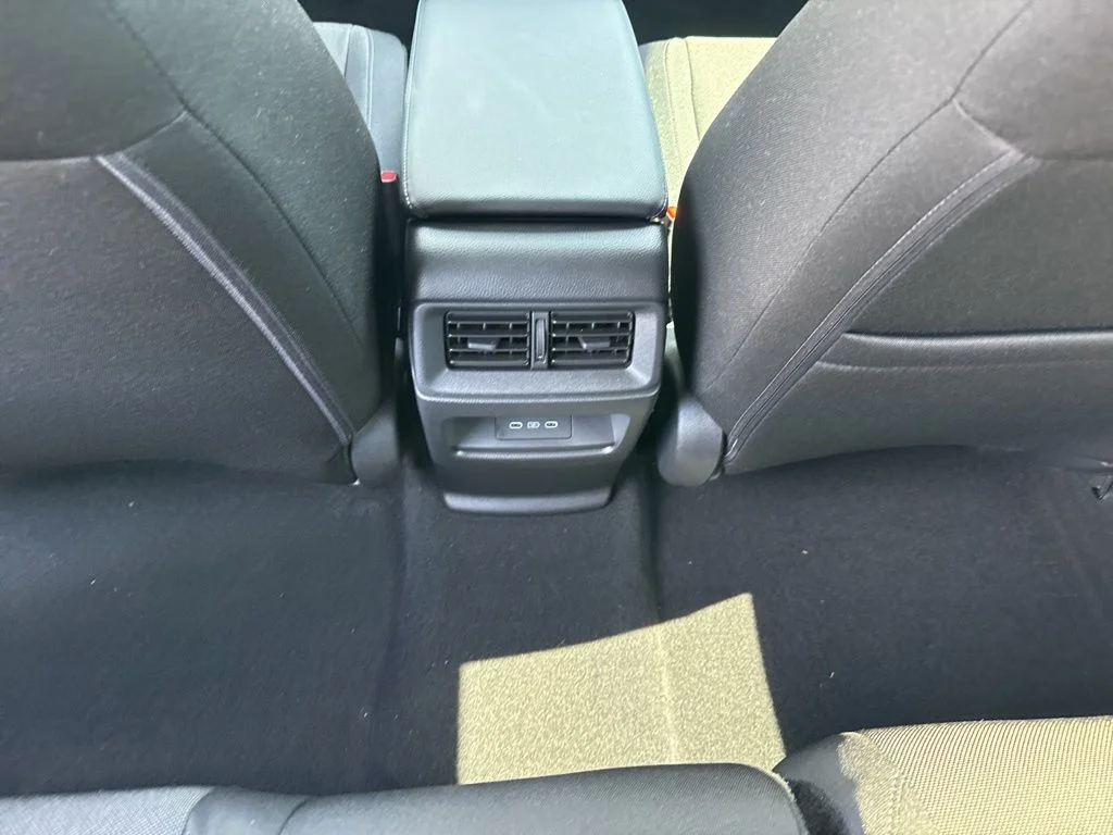 New 2026 Platinum White Pearl Honda EX image 15