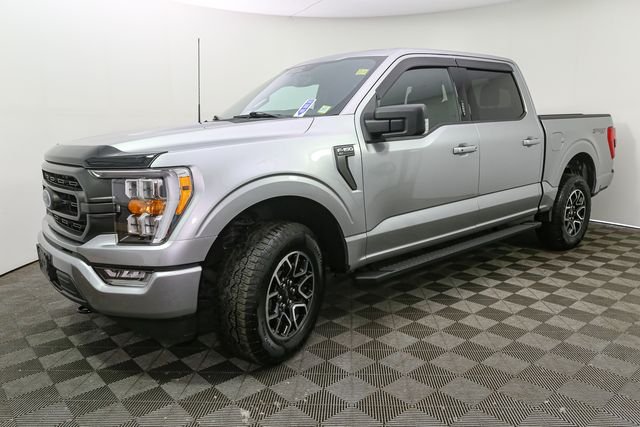 Used 2023 Silver Ford XLT image 5