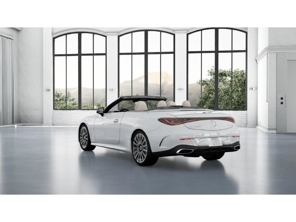 Certified Used 2025 Polar White Mercedes-Benz CLE 300 4MATIC® image 28