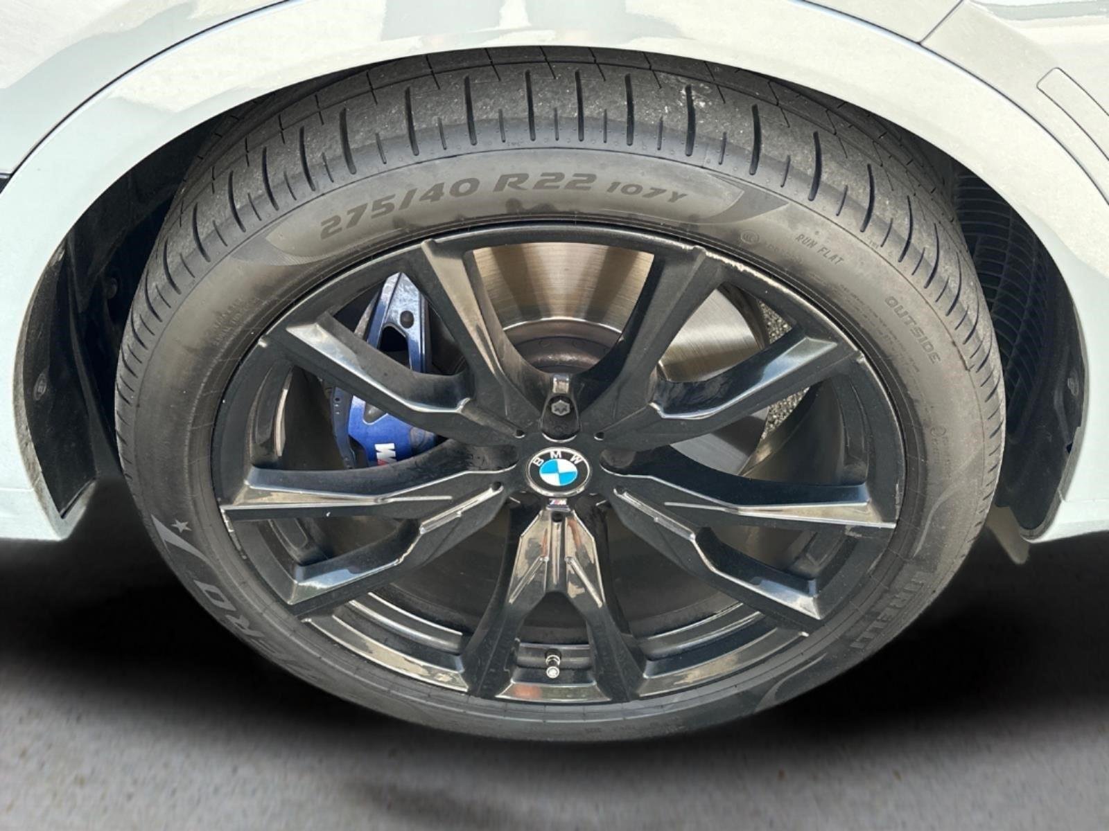 Used 2024 Brooklyn Grey Metallic BMW M60i image 10