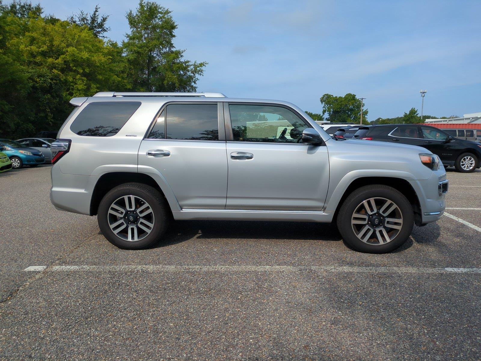 Used 2018 Classic Silver Metallic Toyota Limited image 3