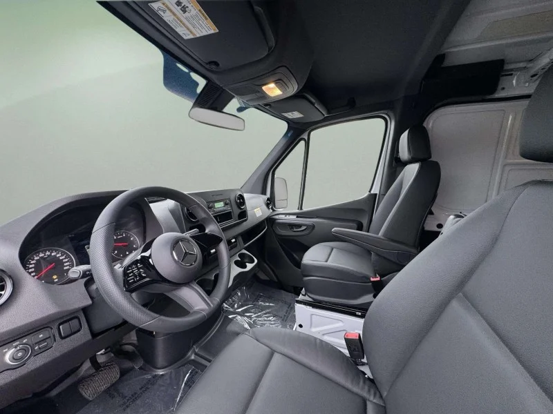2025 Mercedes-Benz Sprinter Cargo Van Base - Photo 8