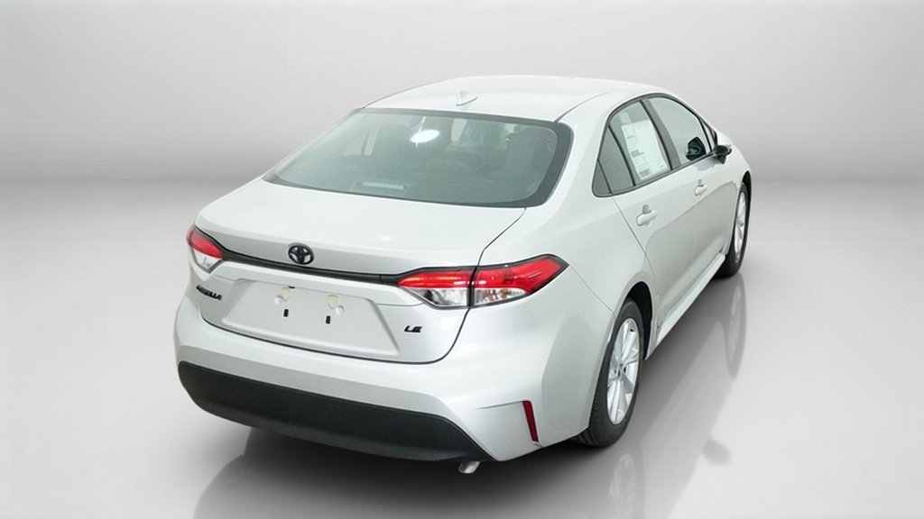 New 2027 Classic Silver Metallic Toyota LE image 11