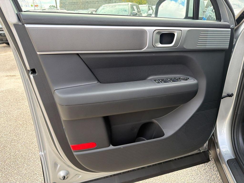 New 2026 Silver Hyundai SE image 10