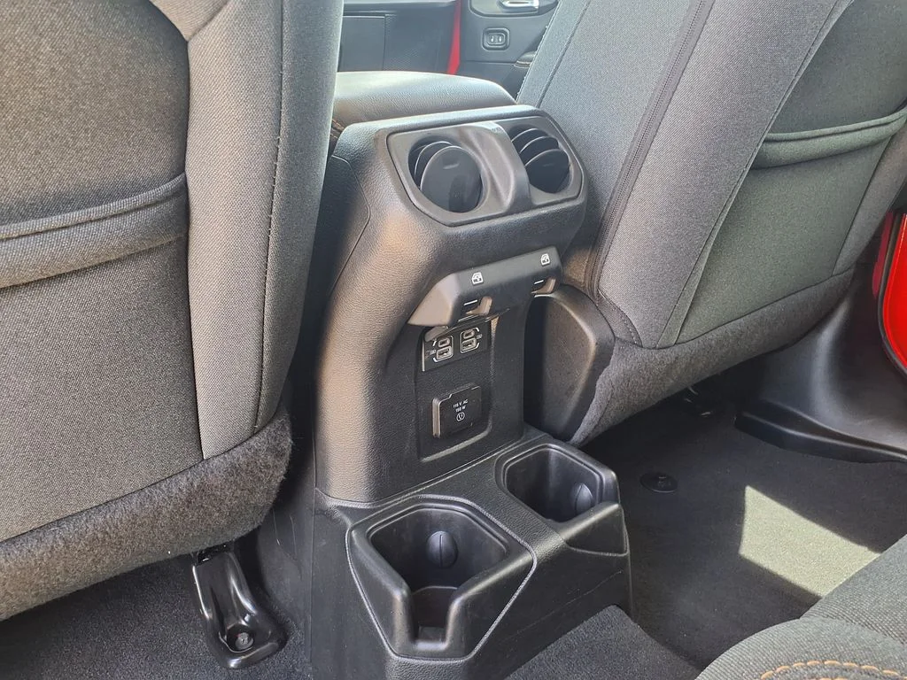 Used 2025 Red Jeep Sahara image 20
